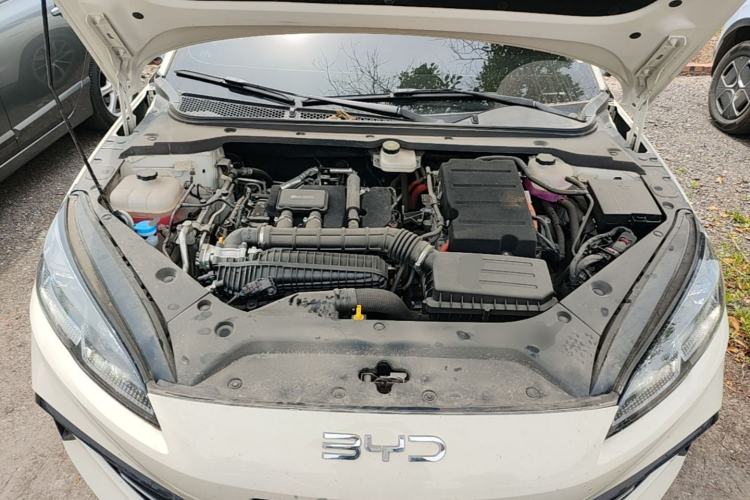 Used BYD Seal 06 New Energy 2025 DM-i Smart Drive 120KM Deluxe Model Engine Bay