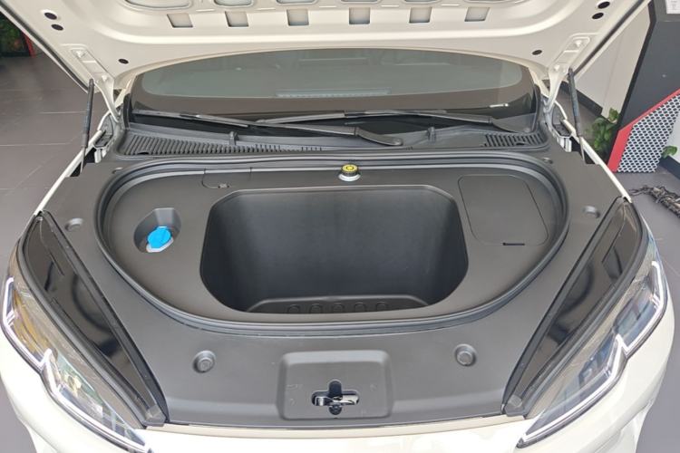 Used BYD Seal 06 New Energy 2025 EV 545KM Premium Edition Engine Bay