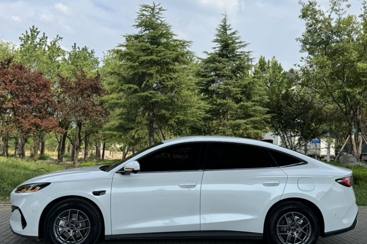 Used BYD Seal 06 New Energy 2025 DM-i Smart Drive 80KM Luxury Model Exterior 1