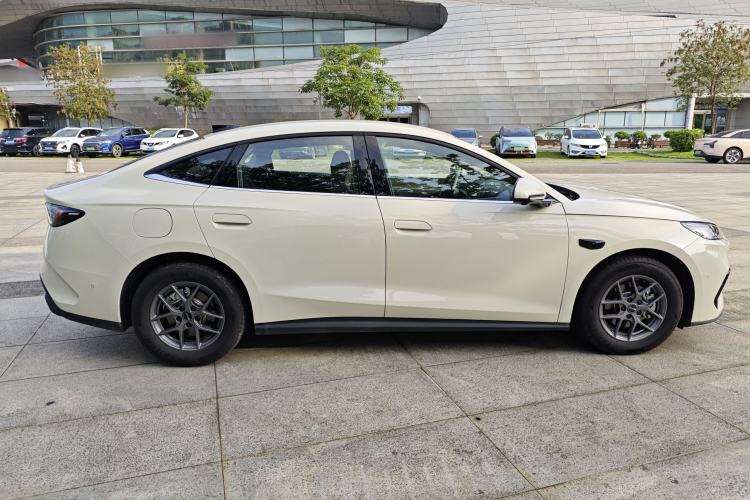 Used BYD Seal 06 New Energy 2025 DM-i Smart Drive 80KM Luxury Model Exterior 1