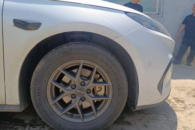 Used BYD Seal 06 New Energy 2025 DM-i Smart Drive 80KM Luxury Model Exterior 1