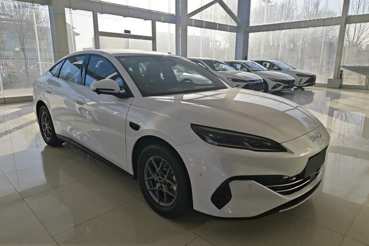 Used BYD Seal 06 New Energy 2025 DM-i Smart Drive 80KM Luxury Model Exterior 2