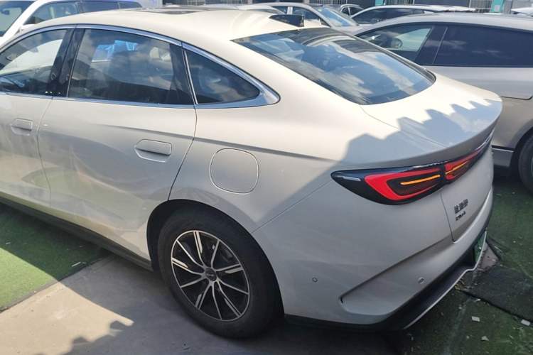 Used BYD Seal 06 New Energy 2025 DM-i Smart Drive 120KM Deluxe Model Exterior 2