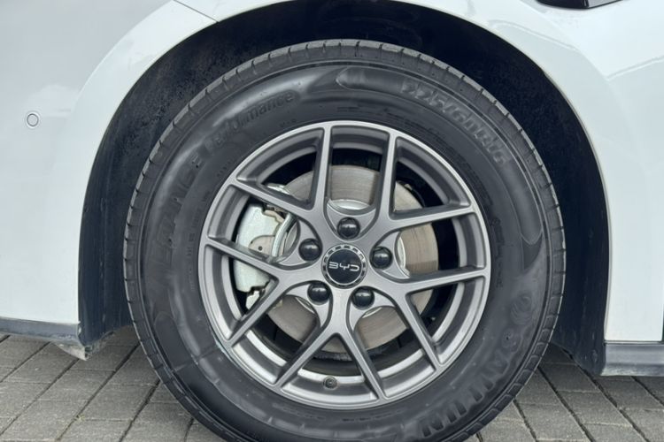 Used BYD Seal 06 New Energy 2025 DM-i Smart Drive 80KM Luxury Model Exterior 2