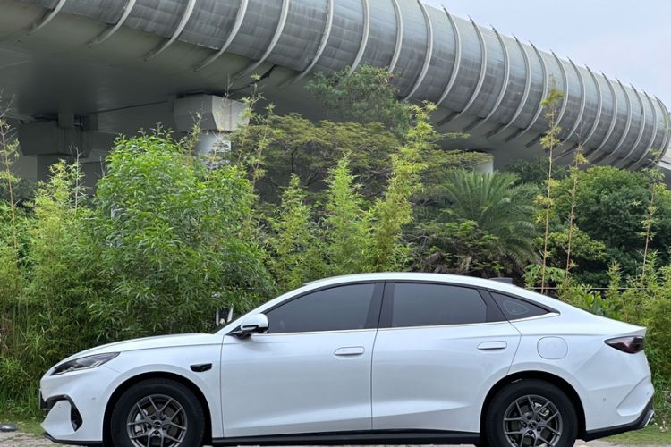 Used BYD Seal 06 New Energy 2025 DM-i Smart Drive 80KM Luxury Model Exterior 3