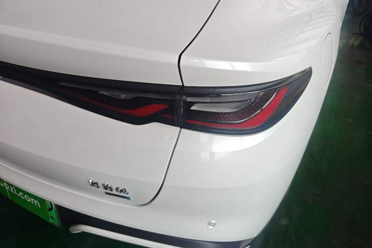 Used BYD Seal 06 New Energy 2025 EV 470KM Prestige Edition Exterior 3