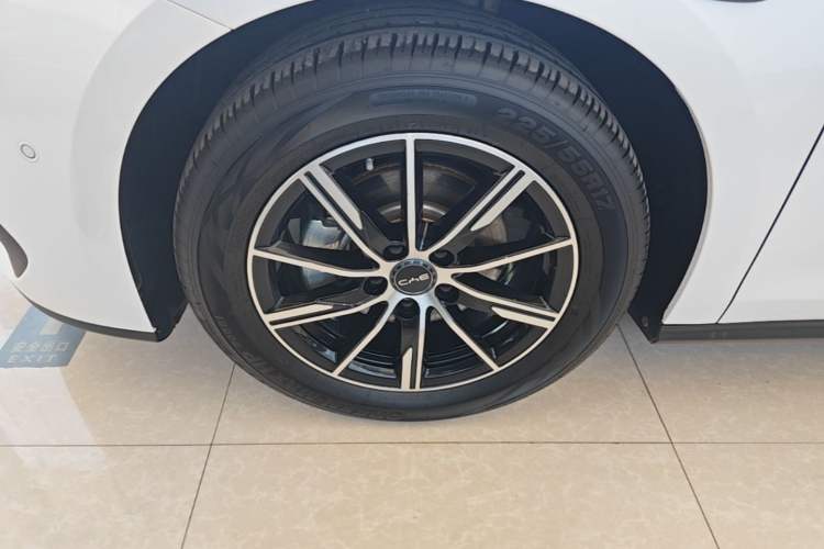 Used BYD Seal 06 New Energy 2025 DM-i Smart Drive 120KM Deluxe Model Exterior 4