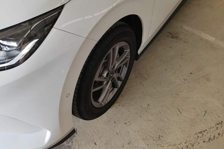 Used BYD Seal 06 New Energy 2025 EV 545KM Premium Edition Exterior 4