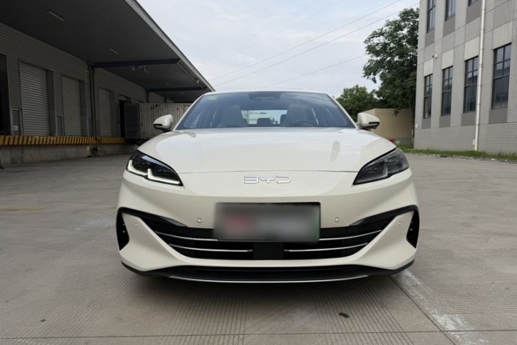 Used BYD Seal 06 New Energy 2025 DM-i Smart Drive 120KM Deluxe Model Exterior 4