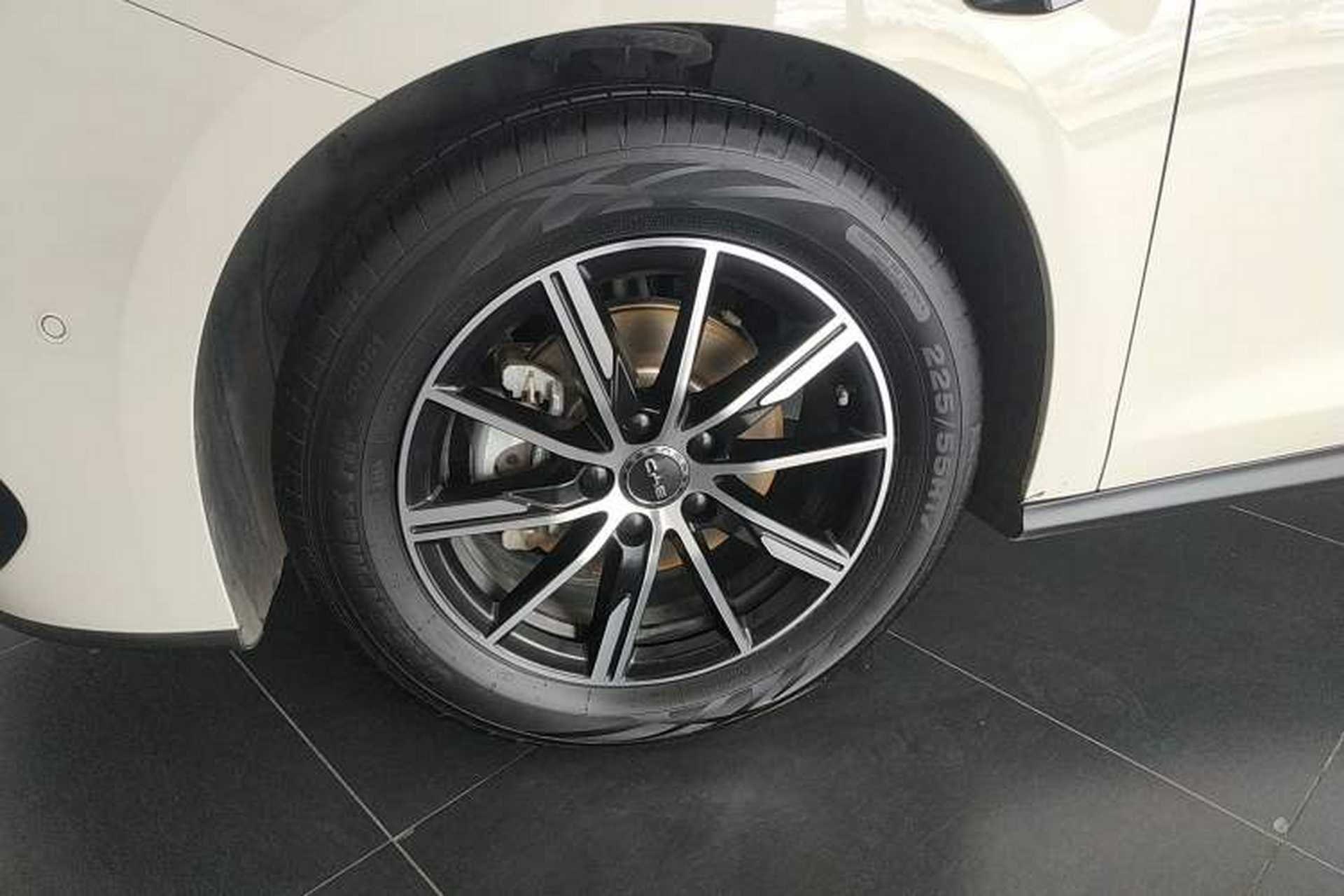 Used BYD Seal 06 New Energy 2025 DM-i Smart Drive 120KM Deluxe Model Exterior 4