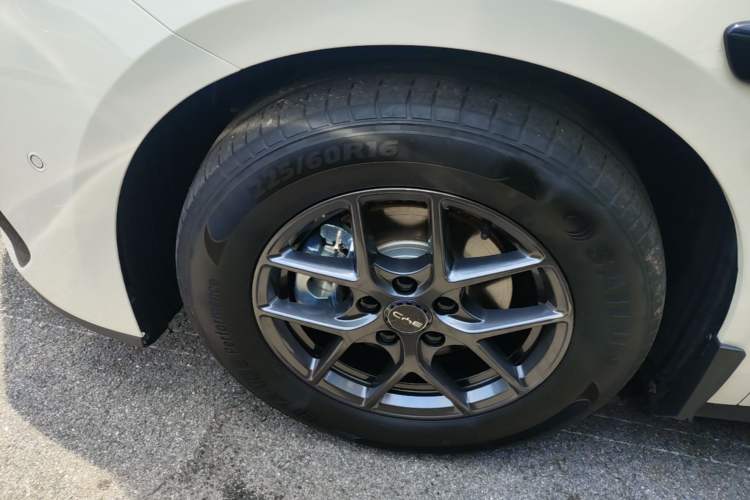 Used BYD Seal 06 New Energy 2025 DM-i Smart Drive 80KM Luxury Model Exterior 4