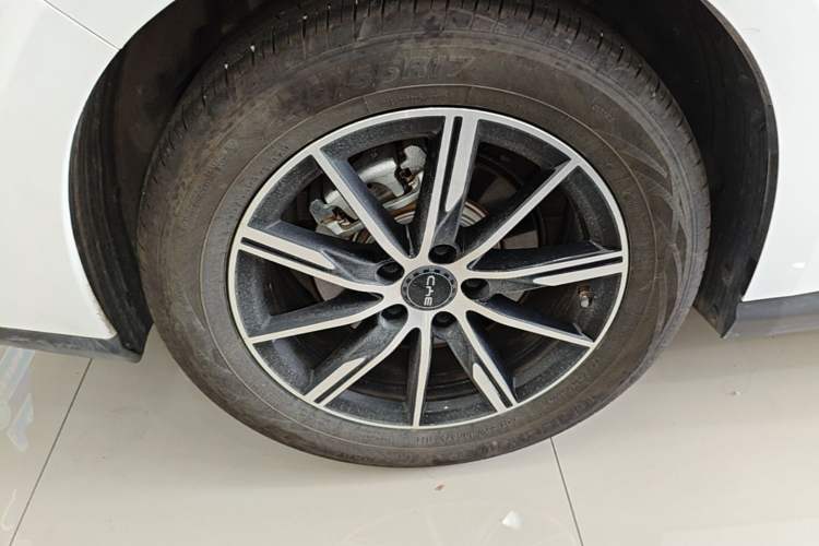 Used BYD Seal 06 New Energy 2025 DM-i Smart Drive 120KM Deluxe Model Exterior 5