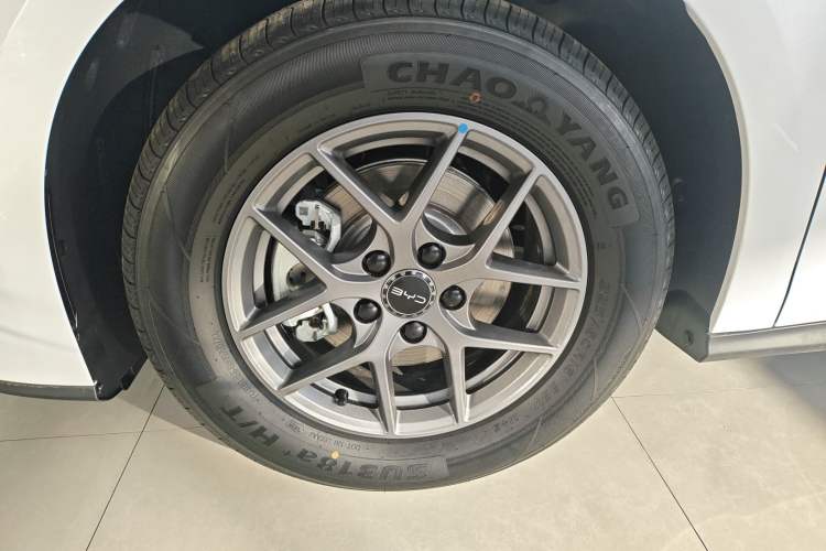 Used BYD Seal 06 New Energy 2025 DM-i Smart Drive 80KM Luxury Model Exterior 7