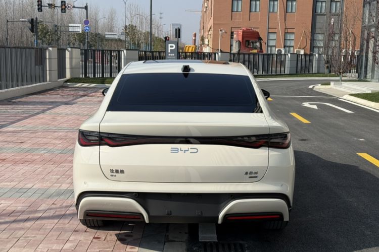 Used BYD Seal 06 New Energy 2025 EV 545KM Premium Edition Exterior 9