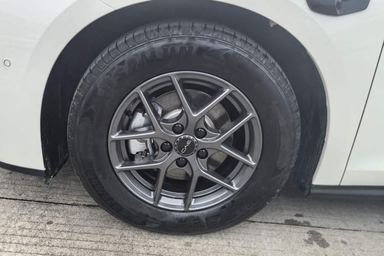 Used BYD Seal 06 New Energy 2025 DM-i Smart Drive 80KM Luxury Model Exterior 9