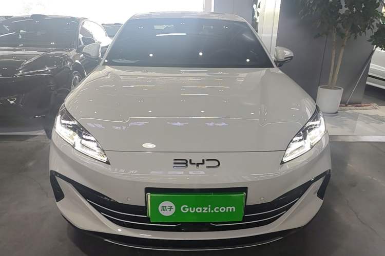 Used BYD Seal 06 New Energy 2025 DM-i Smart Drive 120KM Deluxe Model Front