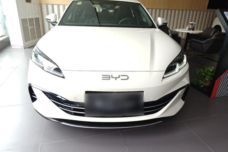 Used BYD Seal 06 New Energy 2025 DM-i Intelligent Drive 120KM Flagship Model Front