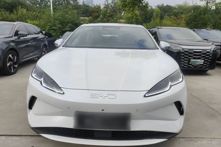 Used BYD Seal 06 New Energy 2025 EV 545KM Flagship Edition Front