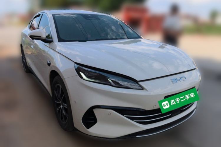 Used BYD Seal 06 New Energy 2025 DM-i Smart Drive 120KM Deluxe Model Front Right 45 Deg