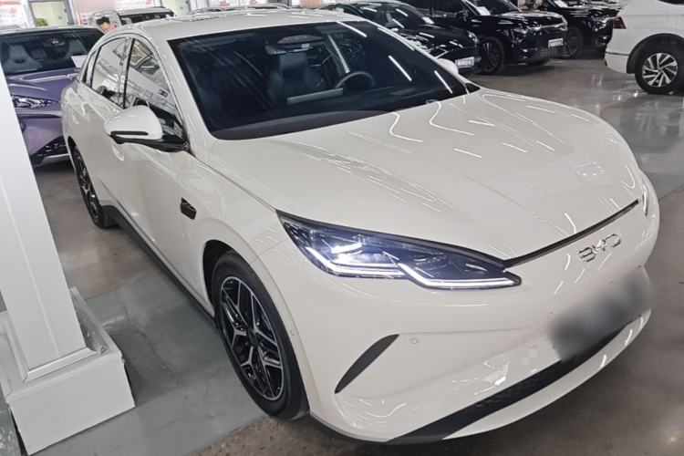Used BYD Seal 06 New Energy 2025 EV 545KM Flagship Edition Front Right 45 Deg