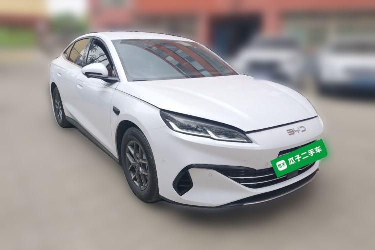 Used BYD Seal 06 New Energy 2025 DM-i Smart Drive 80KM Luxury Model Front Right 45 Deg