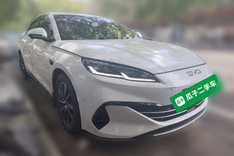 Used BYD Seal 06 New Energy 2025 DM-i Smart Drive 80KM Prestige Model Front Right 45 Deg