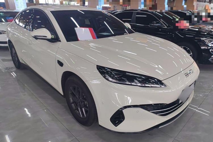 Used BYD Seal 06 New Energy 2025 DM-i Smart Drive 80KM Luxury Model Front Right 45 Deg