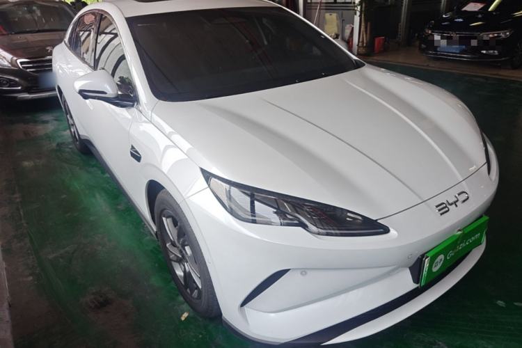 Used BYD Seal 06 New Energy 2025 EV 470KM Prestige Edition Front Right 45 Deg