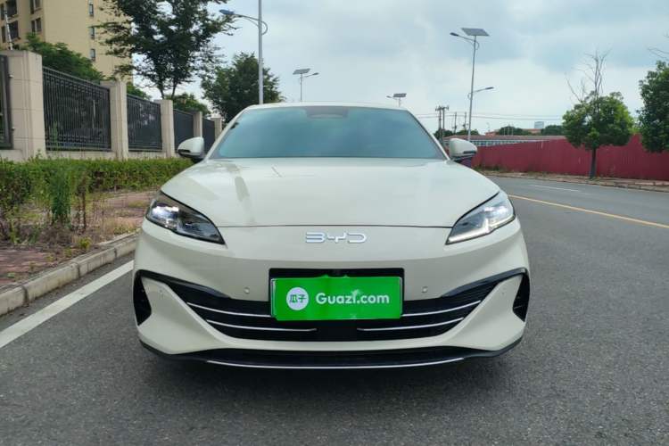 Used BYD Seal 06 New Energy 2025 DM-i Smart Drive 120KM Prestige Model Front