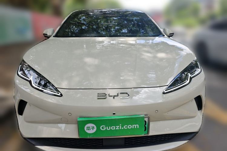 Used BYD Seal 06 New Energy 2025 EV 545KM Premium Edition Front