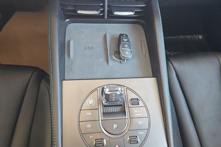Used BYD Seal 06 New Energy 2025 DM-i Smart Drive 120KM Deluxe Model Gear Lever