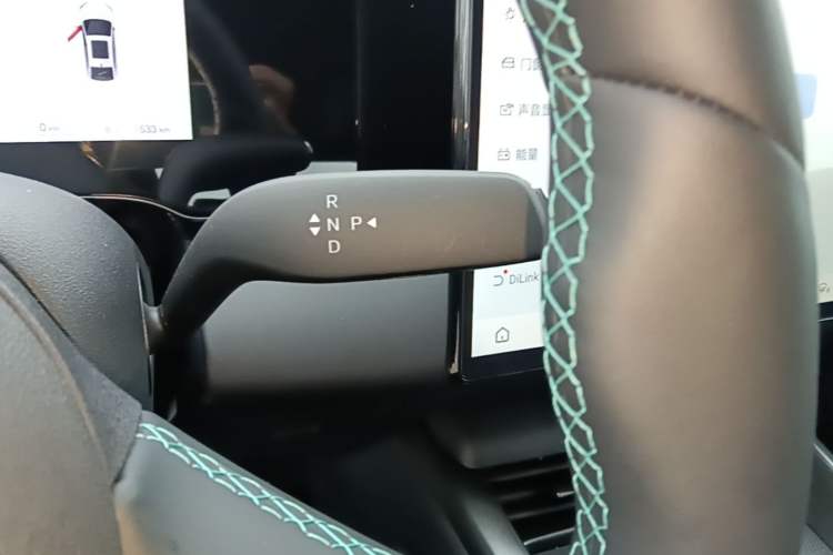 Used BYD Seal 06 New Energy 2025 EV 545KM Flagship Edition Gear Lever