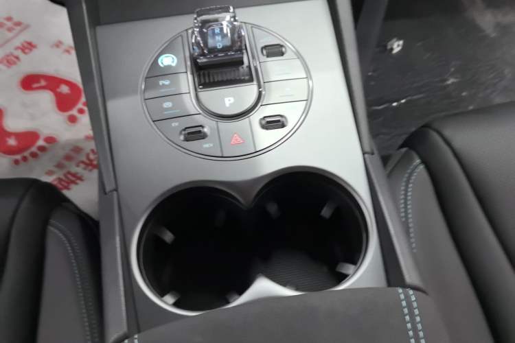 Used BYD Seal 06 New Energy 2025 DM-i Smart Drive 80KM Luxury Model Gear Lever