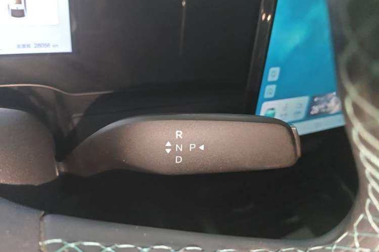 Used BYD Seal 06 New Energy 2025 EV 470KM Prestige Edition Gear Lever
