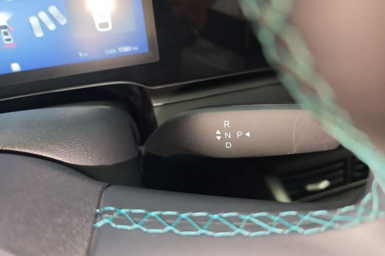 Used BYD Seal 06 New Energy 2025 EV 545KM Premium Edition Gear Lever