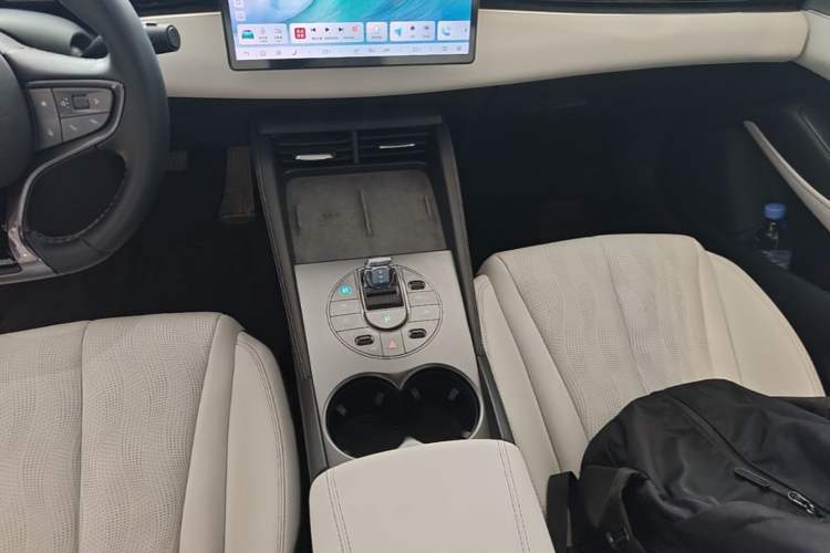 Used BYD Seal 06 New Energy 2025 DM-i Smart Drive 120KM Deluxe Model Gear Lever