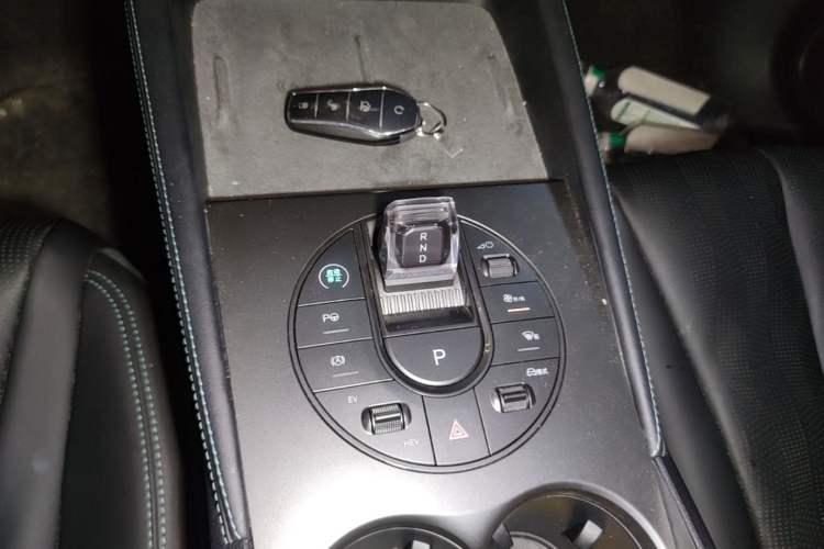 Used BYD Seal 06 New Energy 2025 DM-i Smart Drive 120KM Deluxe Model Gear Lever