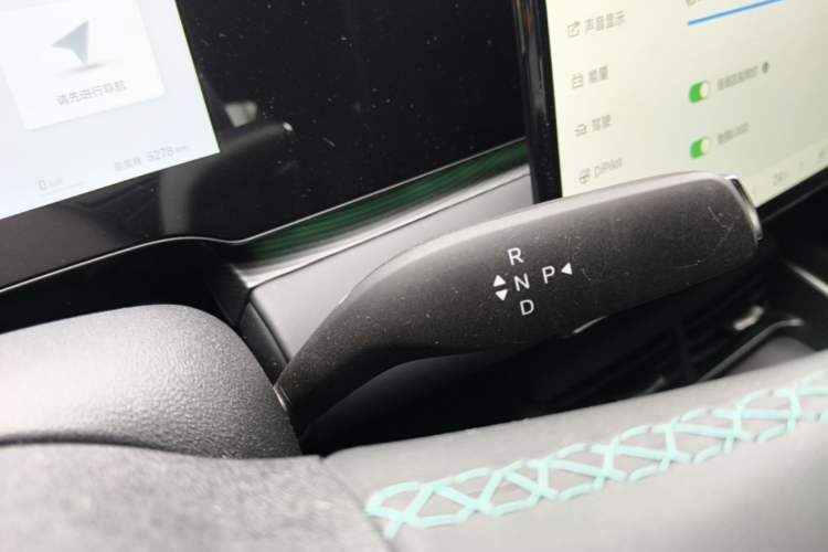 Used BYD Seal 06 New Energy 2025 EV 545KM Flagship Edition Gear Lever