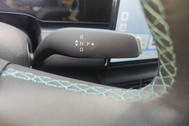 Used BYD Seal 06 New Energy 2025 EV 545KM Flagship Edition Gear Lever