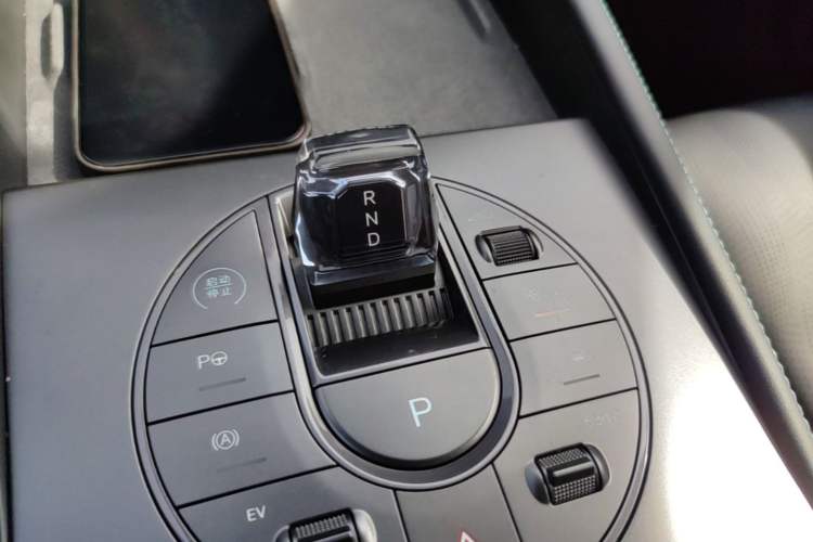 Used BYD Seal 06 New Energy 2025 DM-i Smart Drive 120KM Deluxe Model Gear Lever