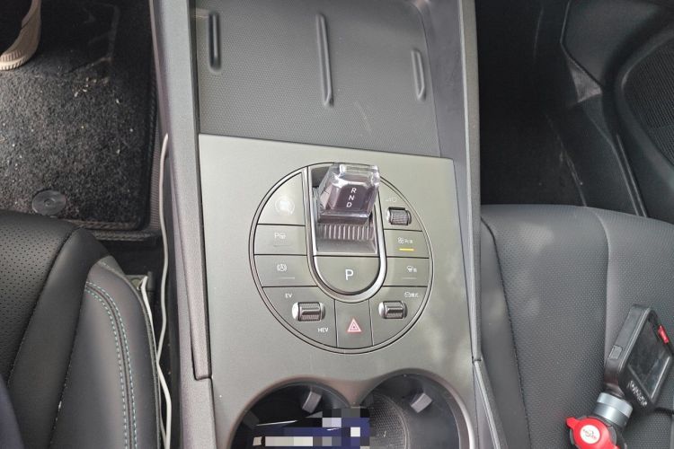 Used BYD Seal 06 New Energy 2025 DM-i Smart Drive 80KM Luxury Model Gear Lever