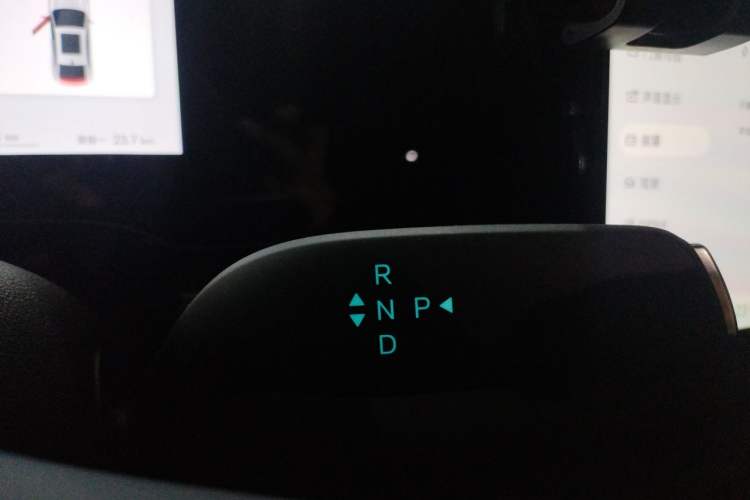 Used BYD Seal 06 New Energy 2025 EV 545KM Premium Edition Gear Lever