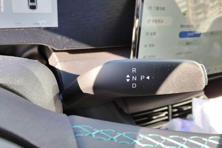 Used BYD Seal 06 New Energy 2025 EV 545KM Flagship Edition Gear Lever