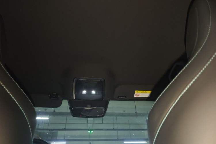 Used BYD Seal 06 New Energy 2025 DM-i Smart Drive 80KM Luxury Model Headliner