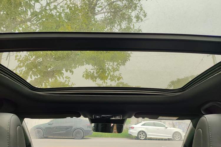 Used BYD Seal 06 New Energy 2025 DM-i Smart Drive 120KM Deluxe Model Headliner