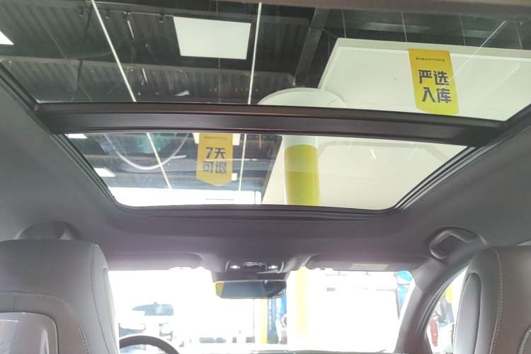 Used BYD Seal 06 New Energy 2025 DM-i Intelligent Drive 120KM Flagship Model Headliner
