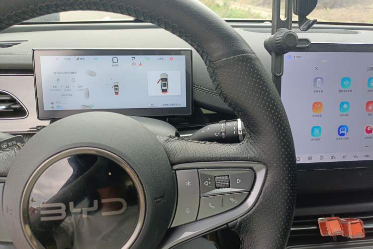 Used BYD Seal 06 New Energy 2025 DM-i Smart Drive 80KM Prestige Model Instrument Cluster