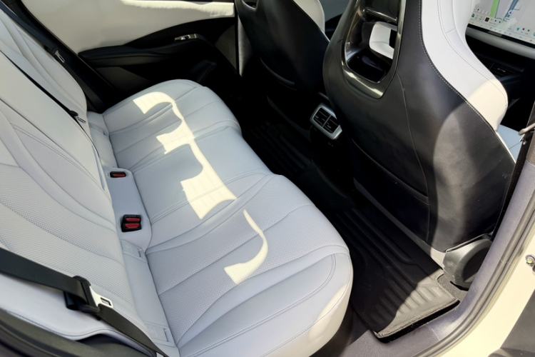 Used BYD Seal 06 New Energy 2025 EV 545KM Flagship Edition Interior 1