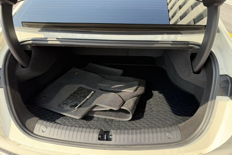 Used BYD Seal 06 New Energy 2025 EV 545KM Premium Edition Interior 10