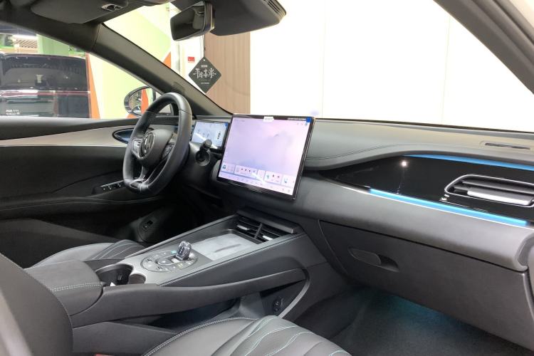 Used BYD Seal 06 New Energy 2025 DM-i Intelligent Drive 120KM Flagship Model Interior 3